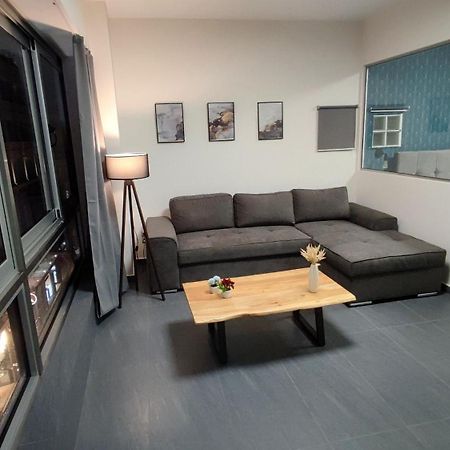 Ermou Downtown Suites By Athens Urban Retreat Exteriör bild