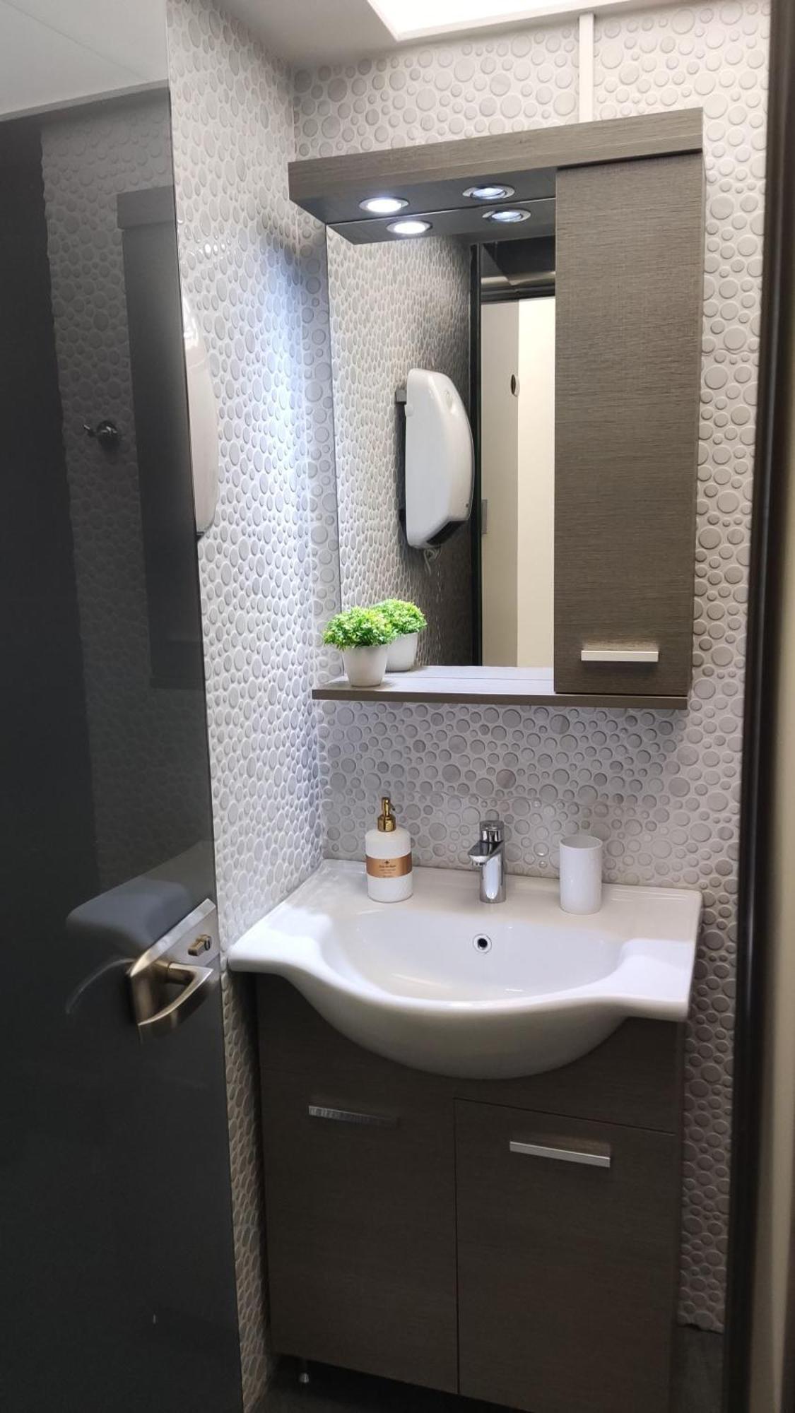 Ermou Downtown Suites By Athens Urban Retreat Exteriör bild