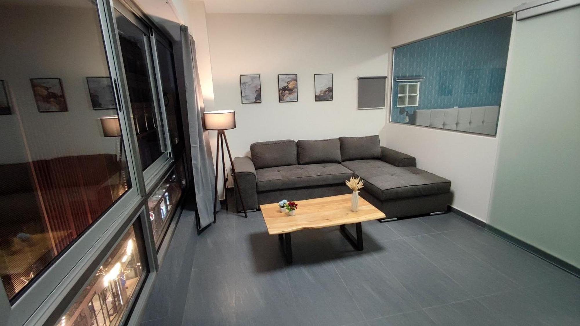 Ermou Downtown Suites By Athens Urban Retreat Exteriör bild